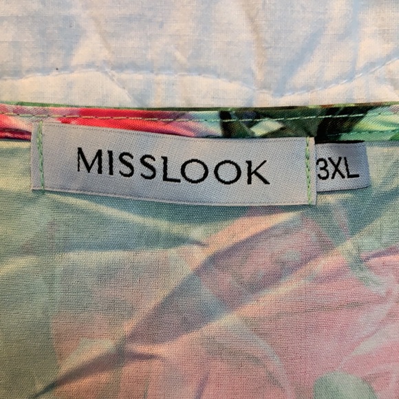 Floral shirt - Picture 3 of 3